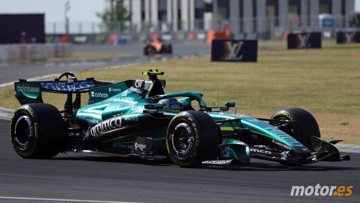 noticia-aston-martin-q2-alonso-peleado-a