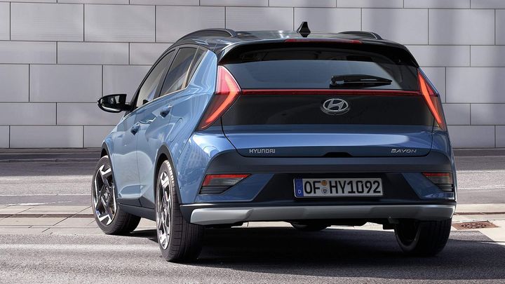 Hyundai BAYON - posterior