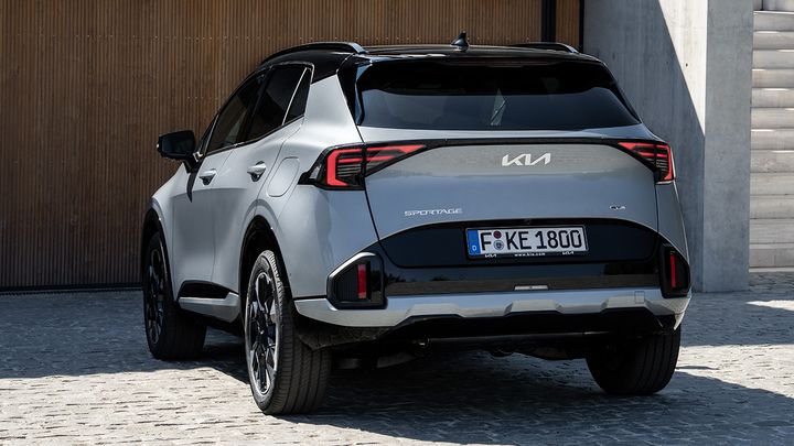 KIA Sportage - posterior