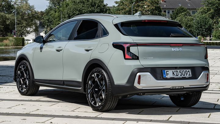 KIA XCeed 2027 - posterior