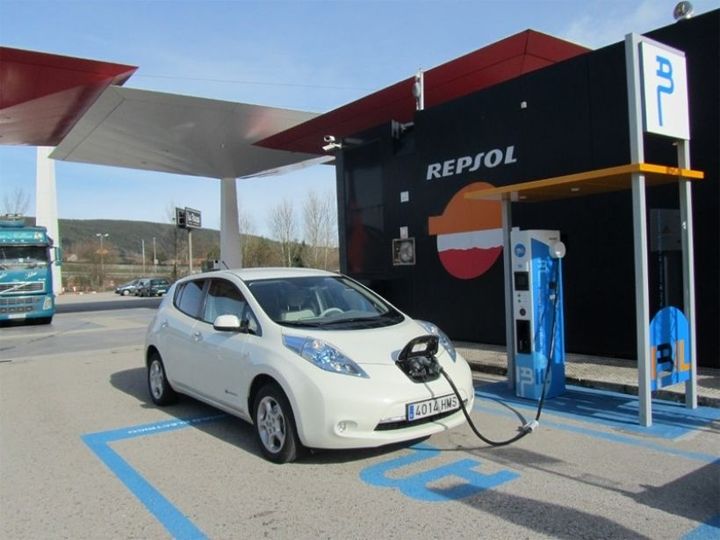 petroleras-pagaran-recarga-electrica-cos