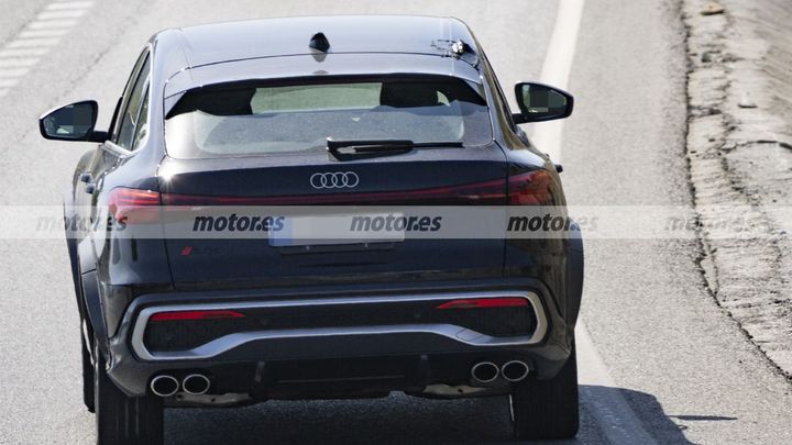 Fotos espía mula Porsche Macan 2028
