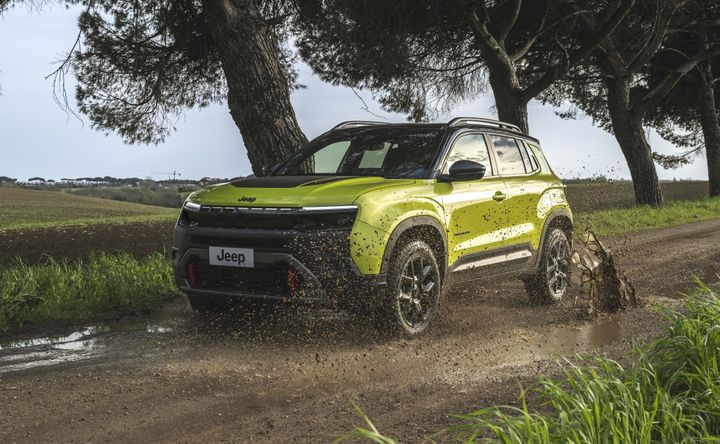 prueba-jeep-avenger-facelift-2026115217-