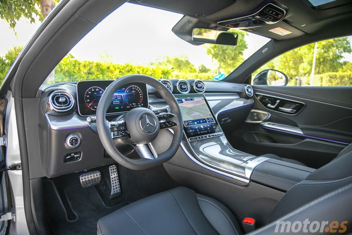 prueba-mercedes-benz-cle-300e-coupe-2026