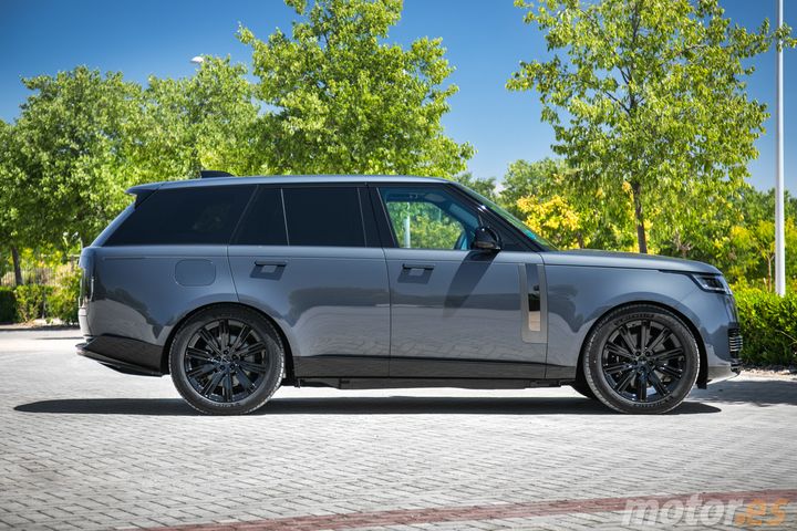 prueba-range-rover-sv-p550e-2026115280-1