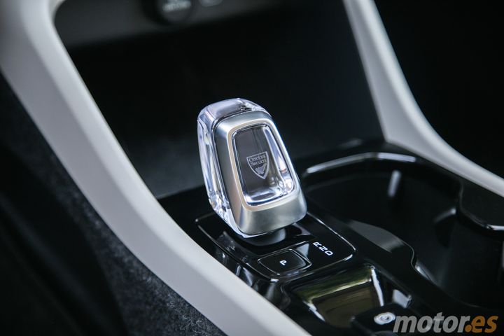prueba-volvo-xc40-2026115262-1784018857_