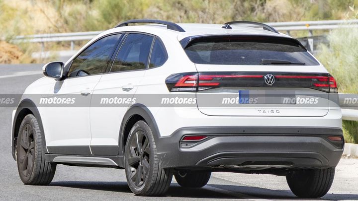 Fotos espía Volkswagen Nivus 2028
