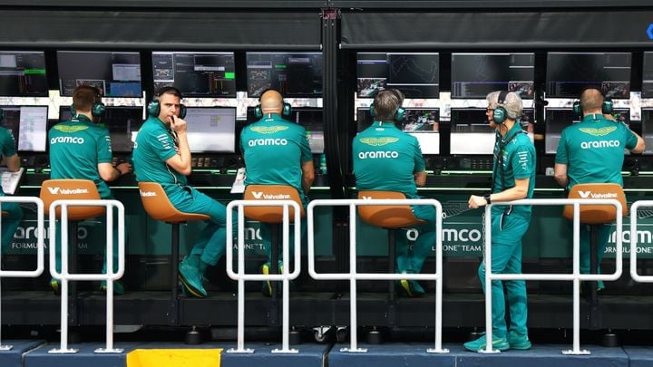 aston-martin-ia-optimizar-descanso-mecan