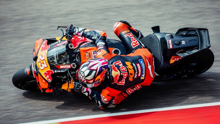 bastianini-cierra-etapa-ktm-ficha-aprili