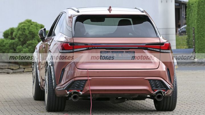 Foto espía Lexus RX Morizo ​​RR 2028