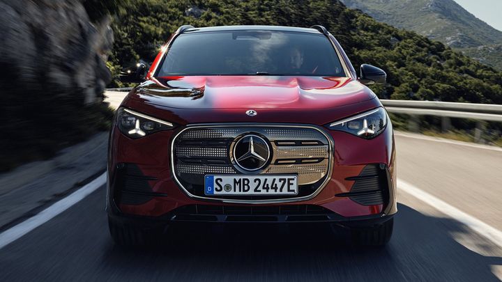Mercedes GLA 2027 - frontal