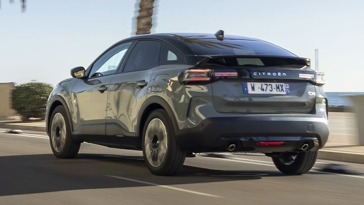 Citroën C4 Hybrid - posterior