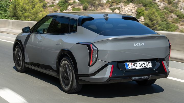 KIA EV4 Fastback - posterior