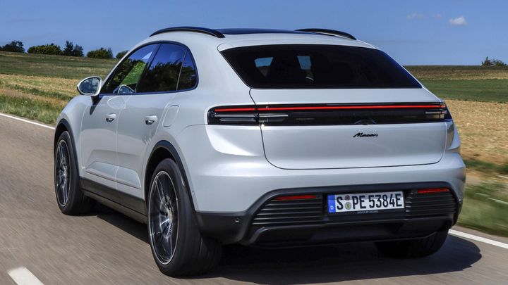 Porsche Macan Electric