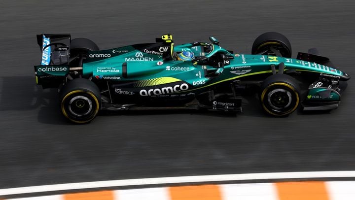 sainz-alaba-el-nuevo-aston-martin-su-coc