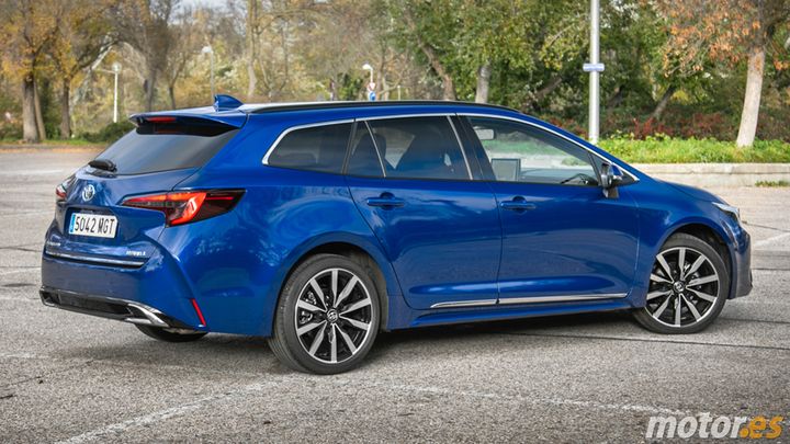 Toyota Corolla - posterior