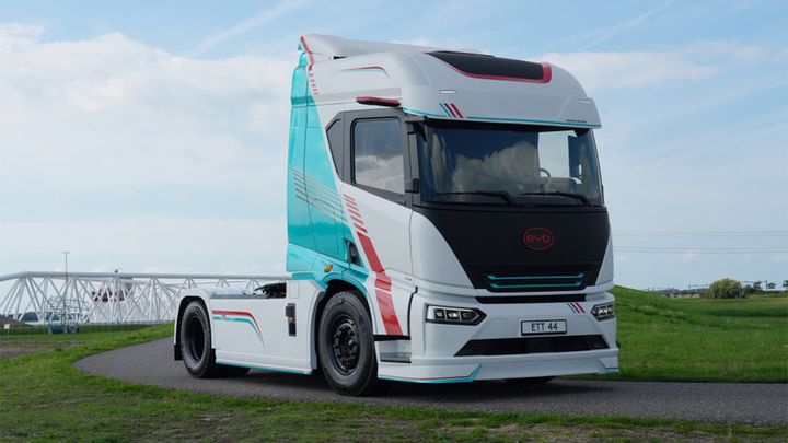 camiones-electricos-autonomia-720-km-lar