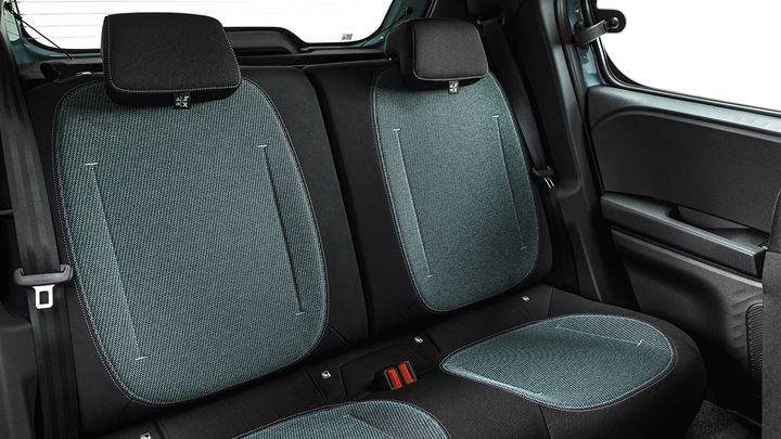 Dacia Spring 2027 - posterior
