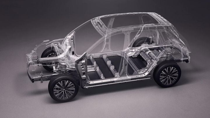 Geely E5