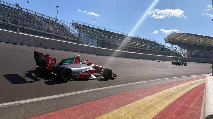 montoya-expiloto-f1-alucina-circuito-mad