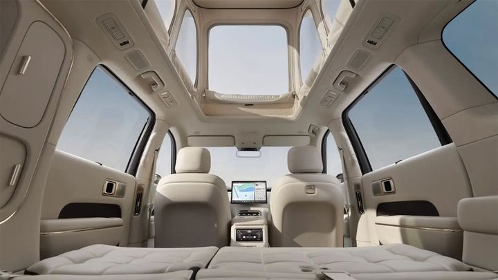 nunca-has-visto-un-suv-asi-techo-elevabl