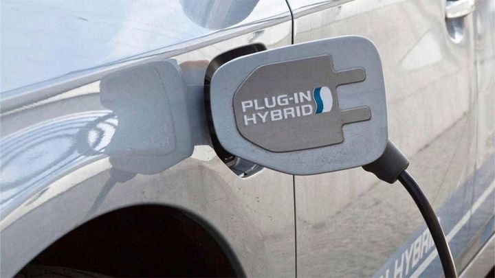 phev-emisiones-c02-hibridos-enchufables-