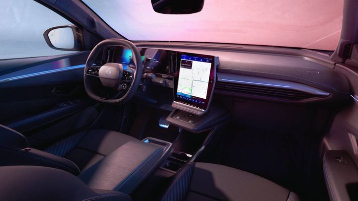 renault-scenic-e-tech-electrico-2027-202