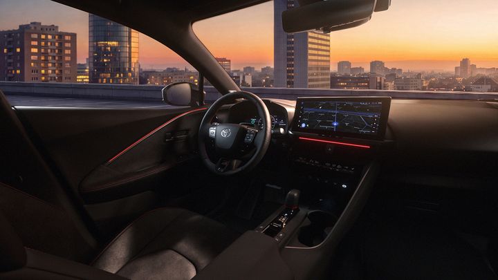 Toyota C-HR 2027 - interior