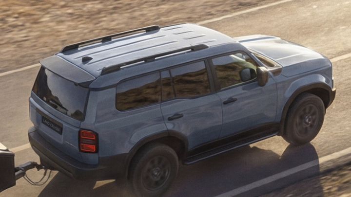 Vista trasera del Land Cruiser 250