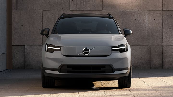 Volvo EX40 2027 - frontal