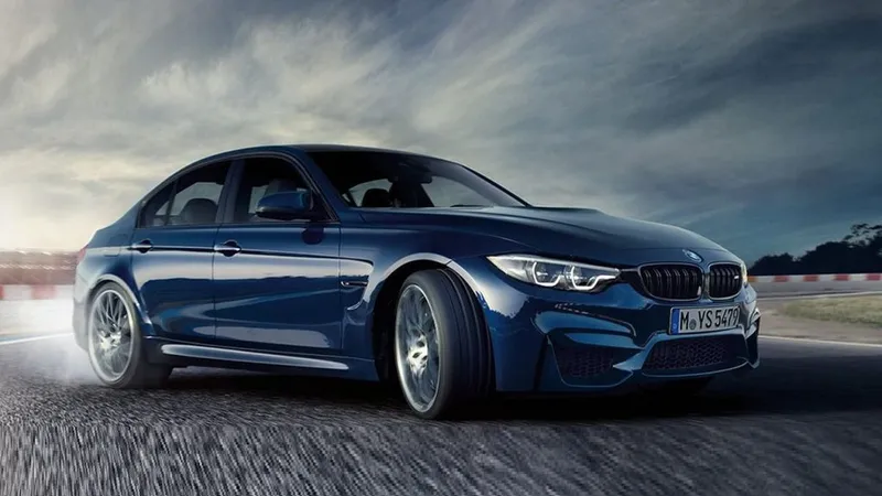  BMW M3    Actualizado con pequeños cambios en el frontal