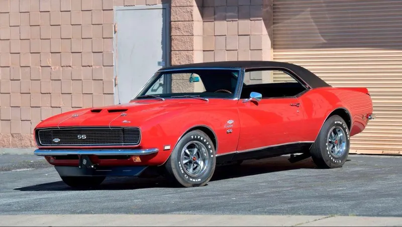 Reggie Jackson se deshace de un Yenko Camaro y 7 Corvettes entre otros  clásicos