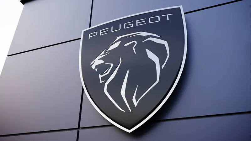  Peugeot presenta su nuevo logo, el  1º de su historia