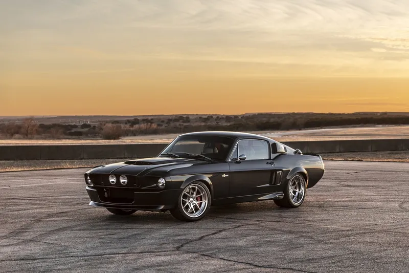 Classic Recreations y SpeedKore presentan su Shelby GT500 '67 fabricado en  carbono