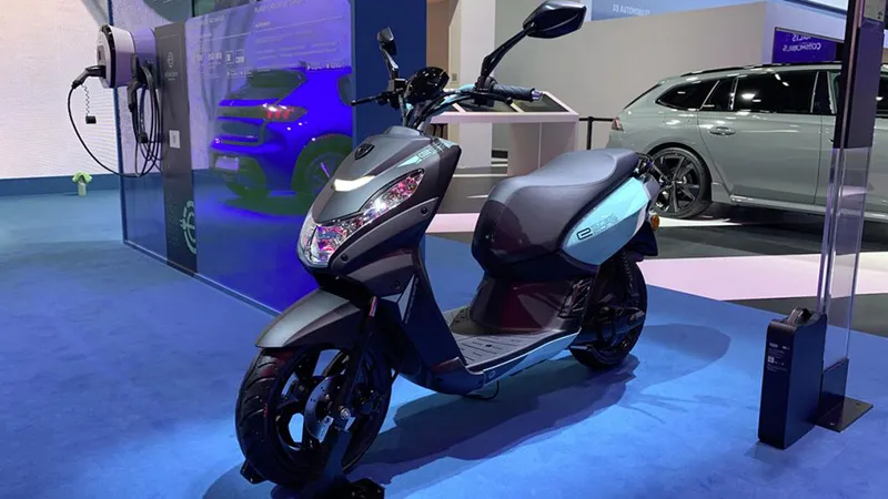 Desvelada la nueva Peugeot e-Streetzone, una moto eléctrica perfecta para la ciudad
