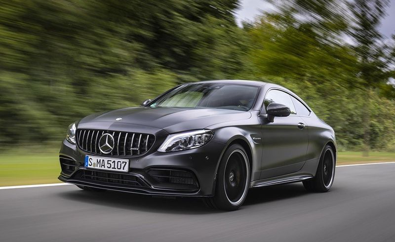 La Nueva Familia Mercedes Amg C 63 Se Completa Con Las Variantes Coupe Y Cabrio Motor Es