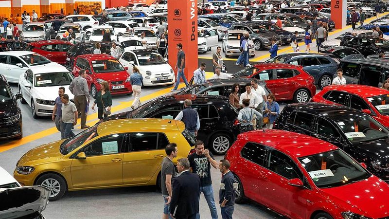 Palacio de los niños Perla Bigote Las ventas de coches de ocasión en España caen un 12,8% en 2020