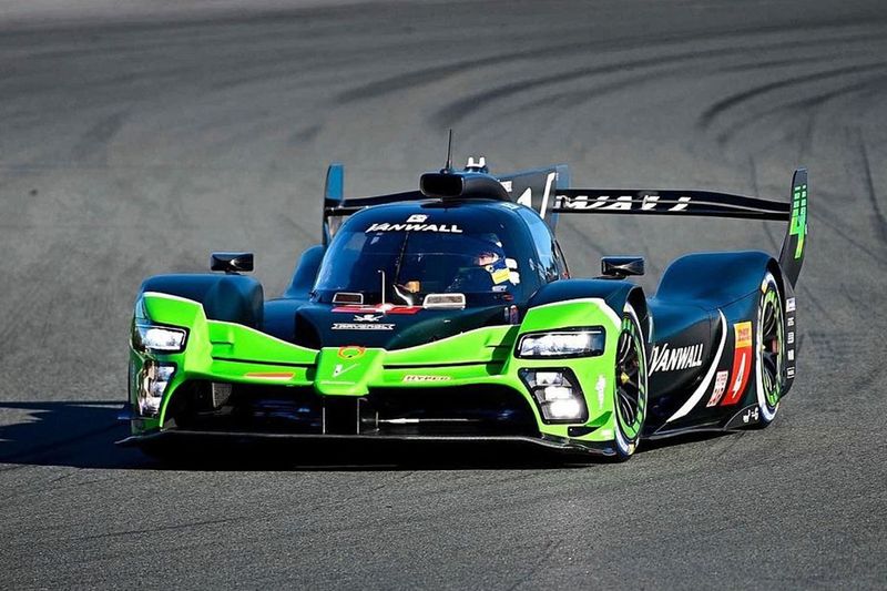ByKolles considera a Jacques Villeneuve para la tripulación del Vanwall  Vandervell LMH