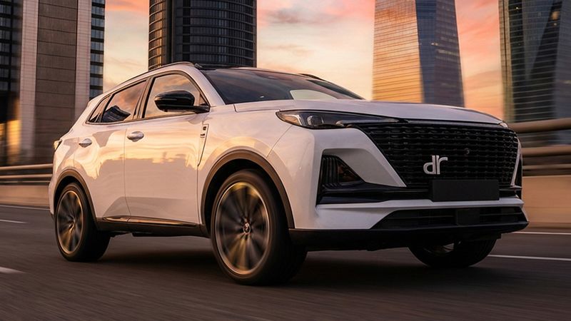 Con un precio más barato que el S700 y versión ECO, este nuevo SUV ...
