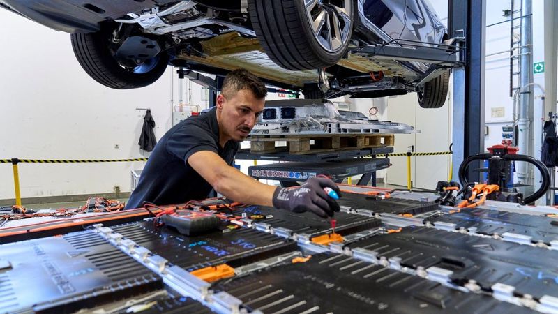 El miedo a la batería del coche eléctrico ya tiene respuesta: una ...
