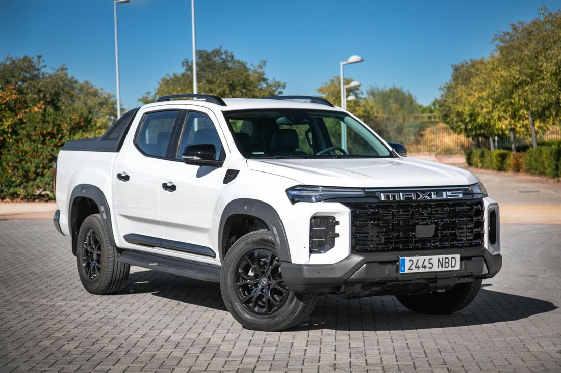 Este asequible pick-up diésel de Maxus reta al Ford Ranger, lo probé y ...