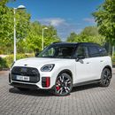 MINI Countryman JCW (Nanuq White)