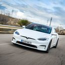 Tesla Model S Plaid (Blanco Perla)