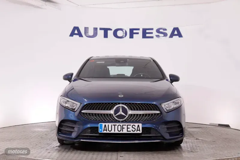 Mercedes Clase A A 200 AMG LINE 163CV 5P # IVA DEDUCIBLE,NAVY,CAMARA TRASERA,PARKTRONIC - Imagen 2