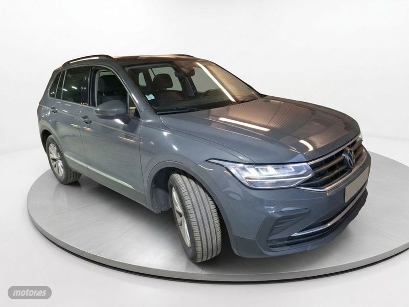 Volkswagen Tiguan 2.0 TDI 150 CV Life Business DSG7 - Imagen 2