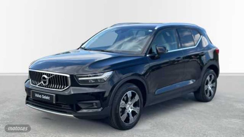Volvo XC40 2.0 D4 INSCRIPTION AUTO 4WD 5P - Imagen 1