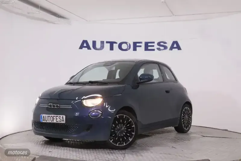 Fiat 500 ELECTRICO ACTION AUTO 95CV 3P # IVA DEDUCIBLE, NAVY, PARKTRONIC - Imagen 1