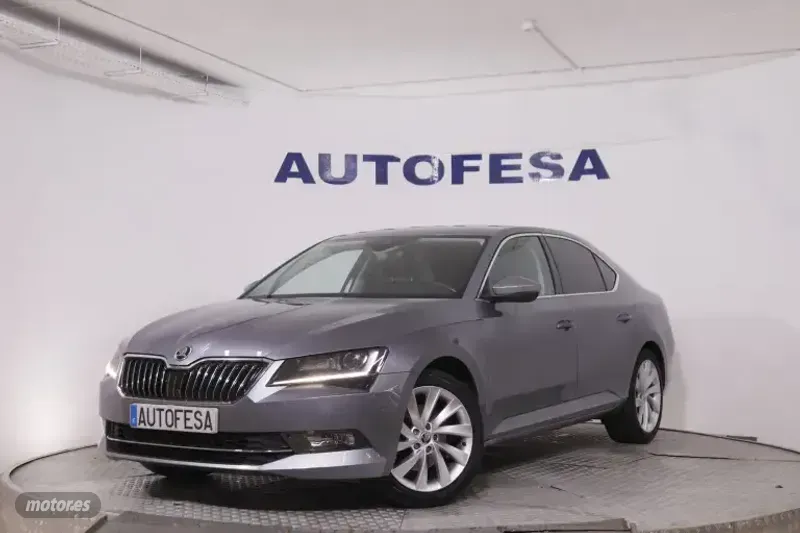 Skoda Superb 1.4 TSI AMBITION DSG 150CV 5P # NAVY, PARKTRONIC - Imagen 1
