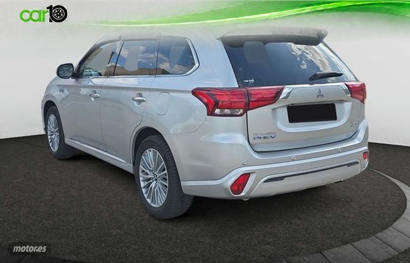 Mitsubishi Outlander 2.4 PHEV Kaiteki+ Auto 4WD - Imagen 2