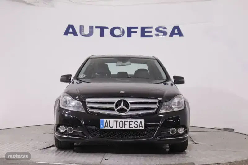 Mercedes Clase C C220 CDI AVANTGARDE 170CV 4P # NAVI,PARKTRONIC - Imagen 2